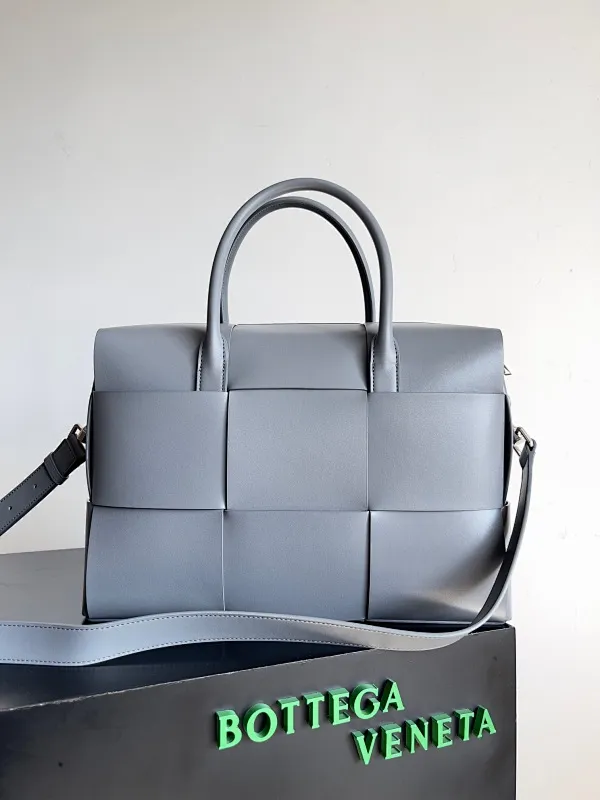 All categories 💚 Authentic bags 💚 BV 2025 new Bottega Veneta large plaid woven men's briefcase